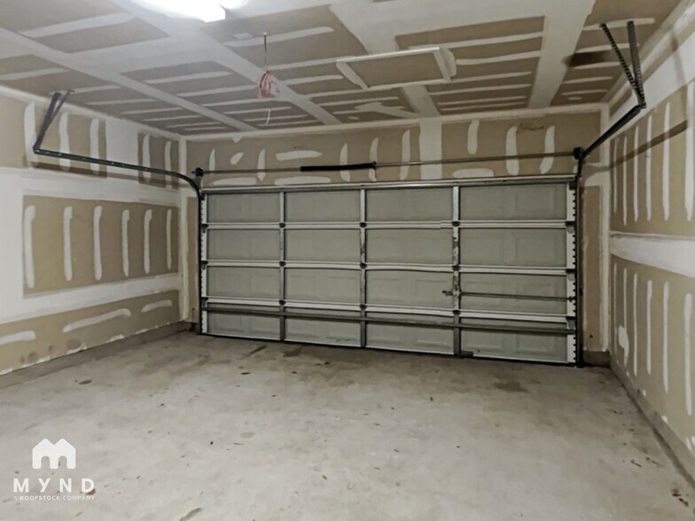 Building Photo - 13316 Marie Ln