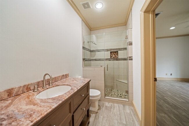 Building Photo - 4607 Regent Manor Dr