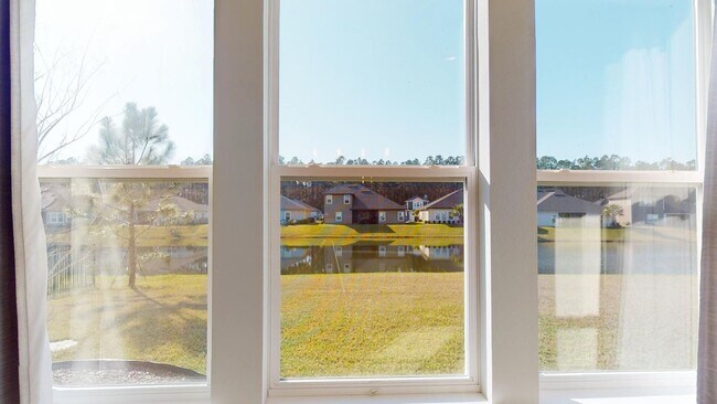 Building Photo - 4BR/ 4.5BA Beautiful Home In Eagles Landing  **$1000 OFF First Full Month**