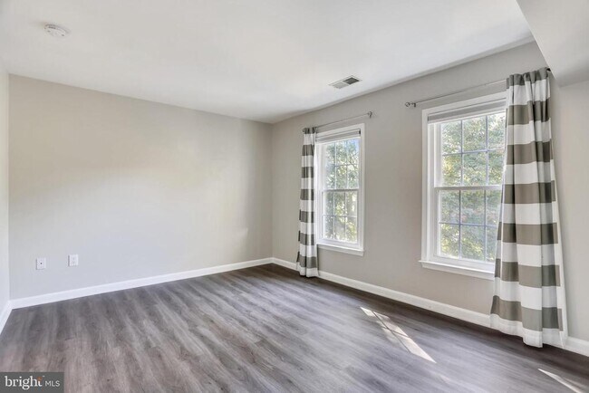 Building Photo - 15301 Diamond Cove Terrace