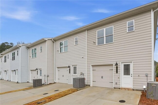 Building Photo - 1914 Cassia Aly