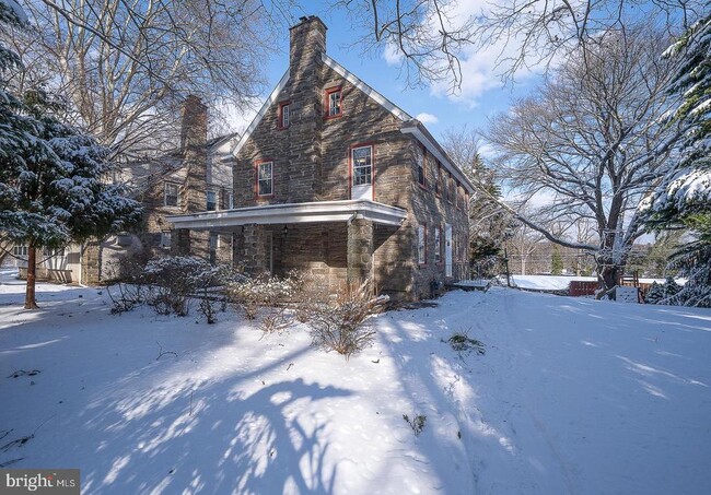 Building Photo - 625 Chelten Hills Dr