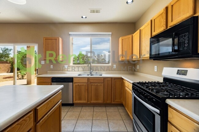 Building Photo - CALL US TODAY AT (505) 808-6467 TO SCHEDUL...