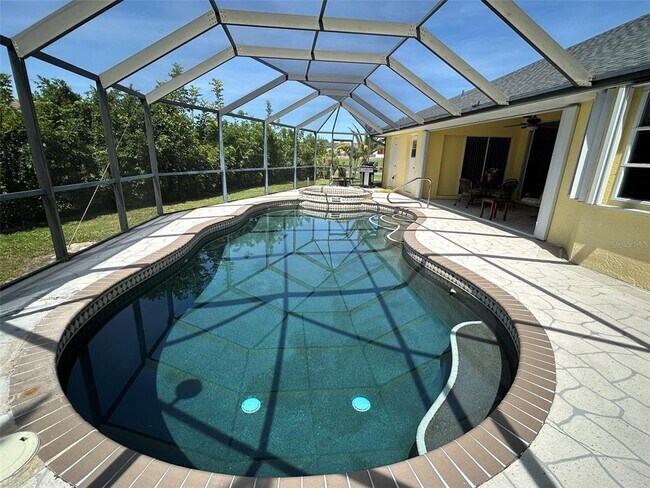 Building Photo - 24508 Saragossa Ln
