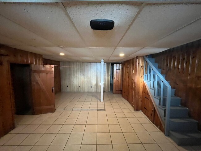 Building Photo - 2917 Glenview St