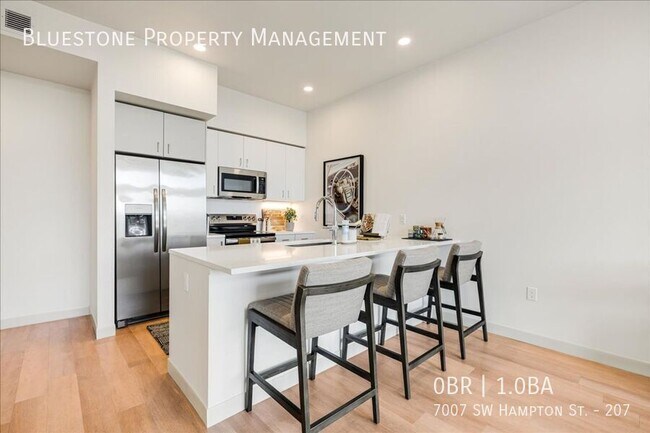 Building Photo - 7007 SW Hampton St