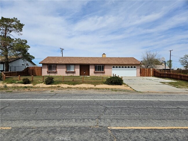 Primary Photo - 8443 Great Cir Dr