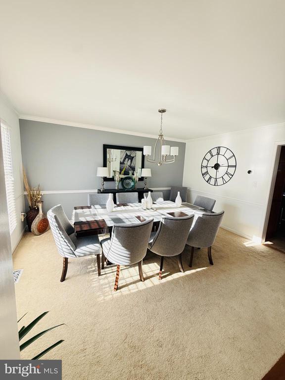 Building Photo - 16108 Kennedy St