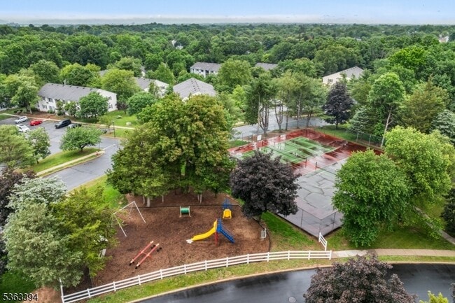 Building Photo - 111 Aimwick Ct