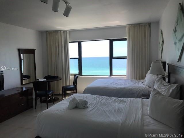 Direct oceanview - 6345 Collins Ave