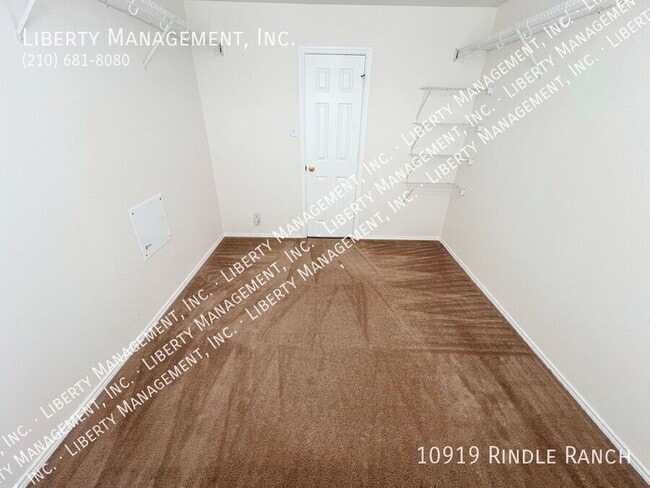 Building Photo - 10919 Rindle Ranch