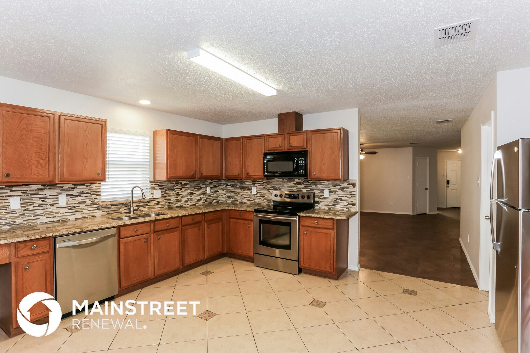 Building Photo - 2109 Doecrest Dr