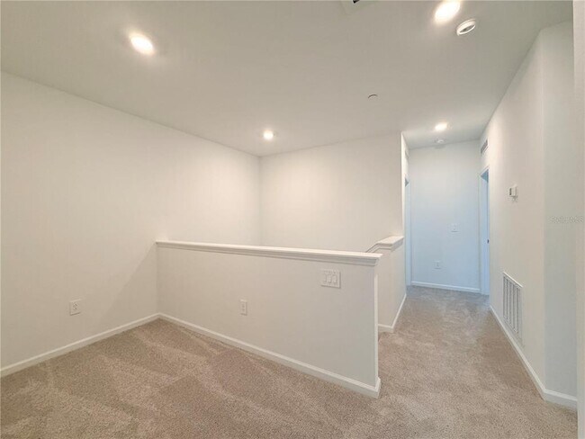 Building Photo - 2132 Rider Rain Ln