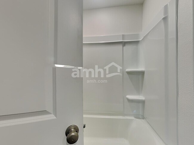 Building Photo - 6451 Emerald Hls Wy