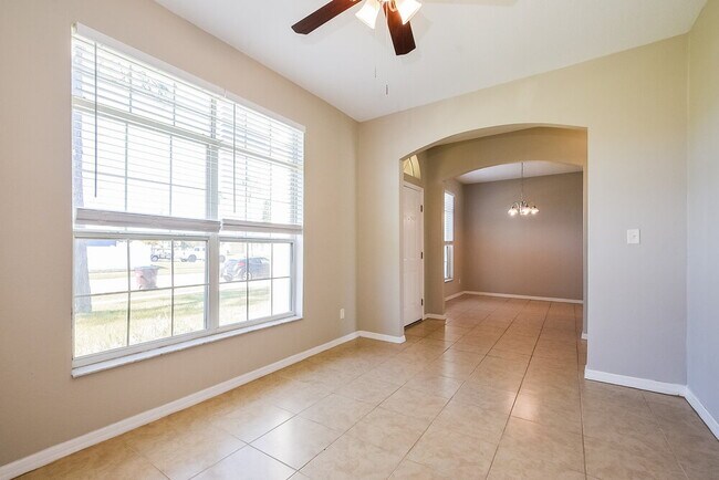 Building Photo - 2701 Andes Way