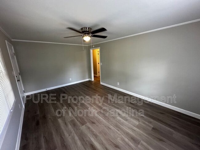 Building Photo - 110 Mendota Ave