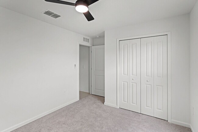 Building Photo - 3079 Totem Rd