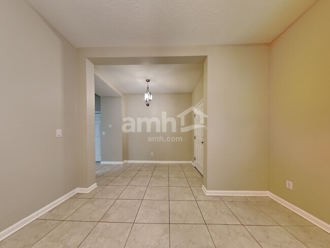 Building Photo - 743 Sunny Stroll Dr