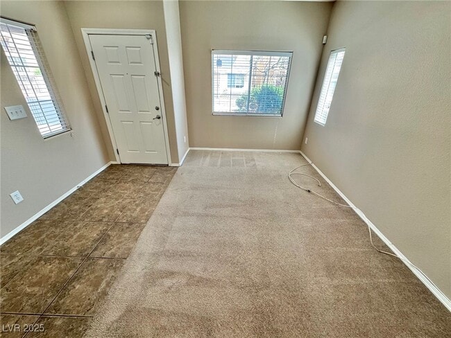 Building Photo - 10533 Kivas Ct