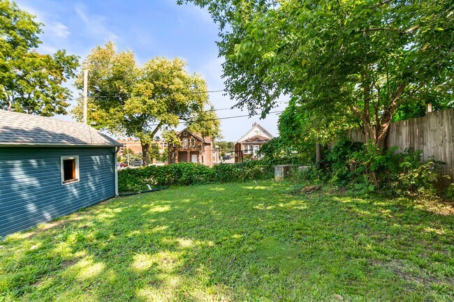 Building Photo - 3940 Arbor