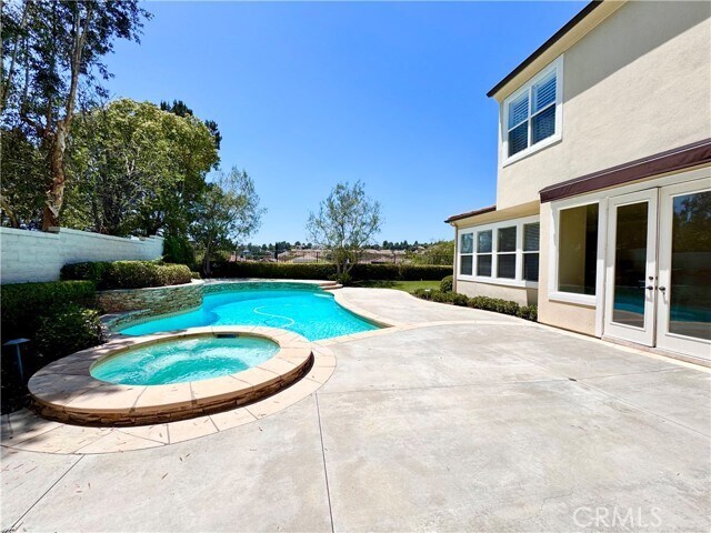 Building Photo - 5 Golden Bear Ct