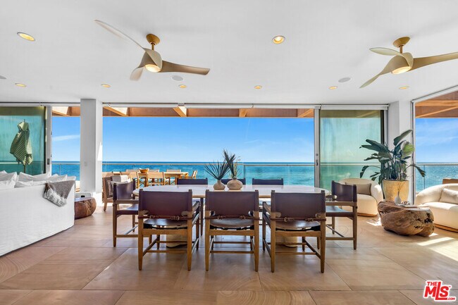 Building Photo - 25102 Malibu Rd