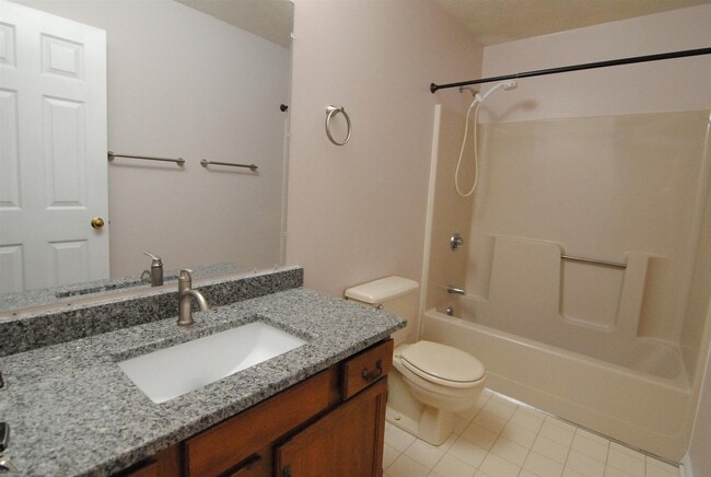 Building Photo - 78 Cadogan Way