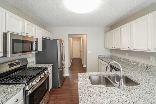 Building Photo - 3865 Crowned Eagle Way