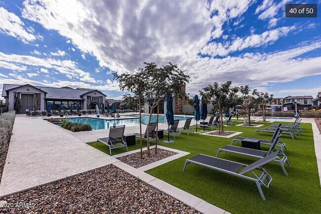 Building Photo - 1154 S Tumbleweed Ln