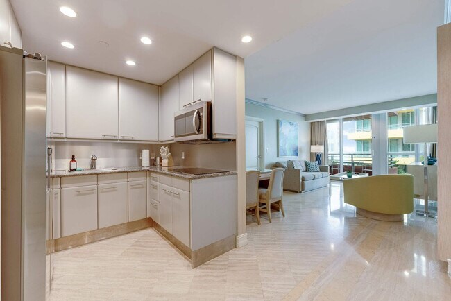 Building Photo - 101 Ocean Dr