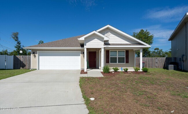 Building Photo - 4004 Brighton Blvd.