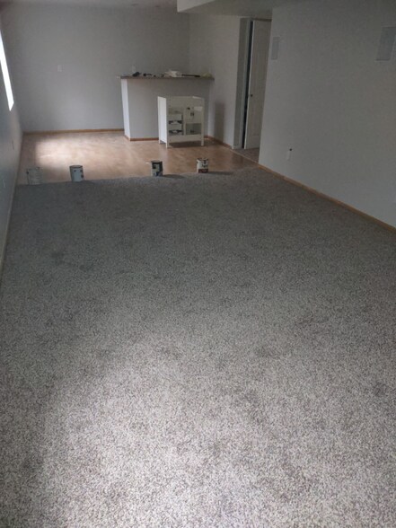 Building Photo - 4107 Brush Creek Rd