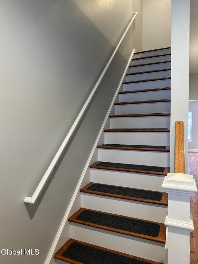 Building Photo - 2011 Rdg Mnr Ct