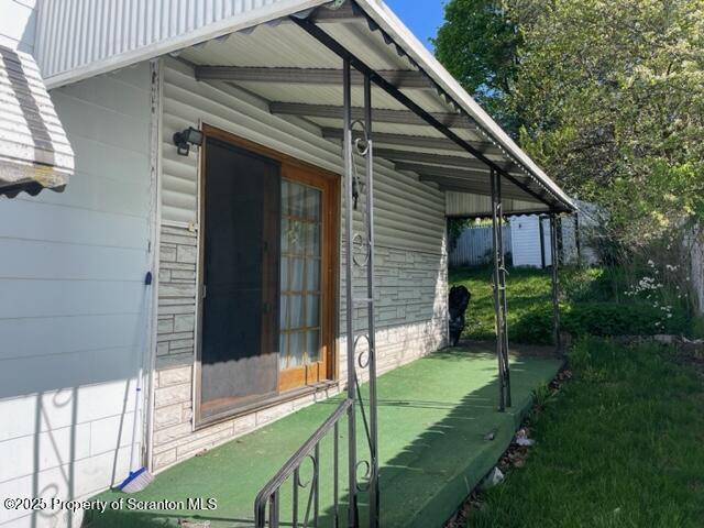 Building Photo - 1412 Eynon St