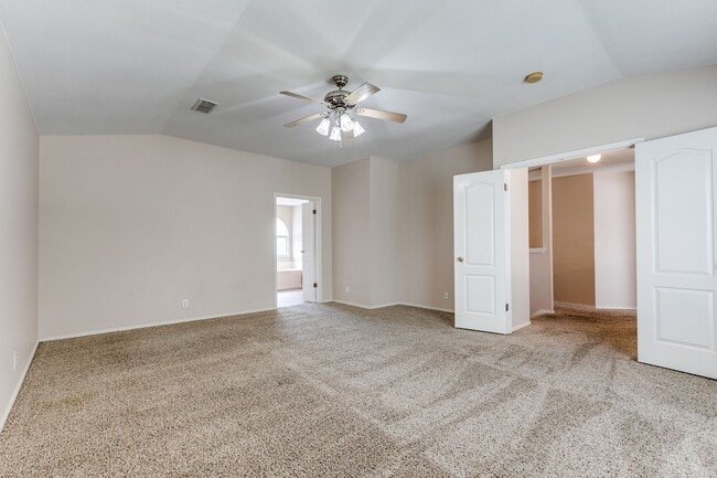 Building Photo - 4-BEDROOM IN SPRING VISTAS, NORTHSIDE I.S.D.