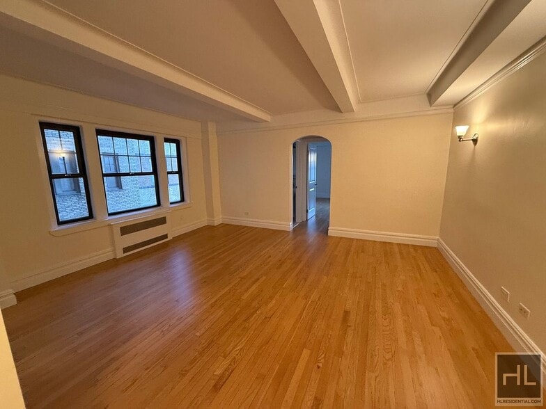 Building Photo - Christopher Street