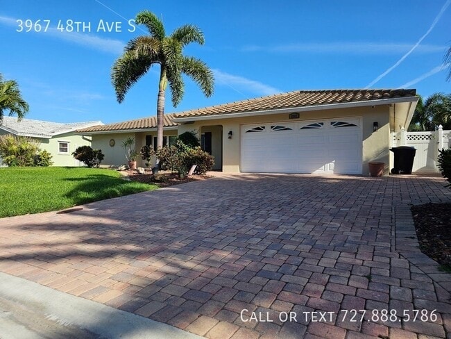 Building Photo - 3967 48th Ave S