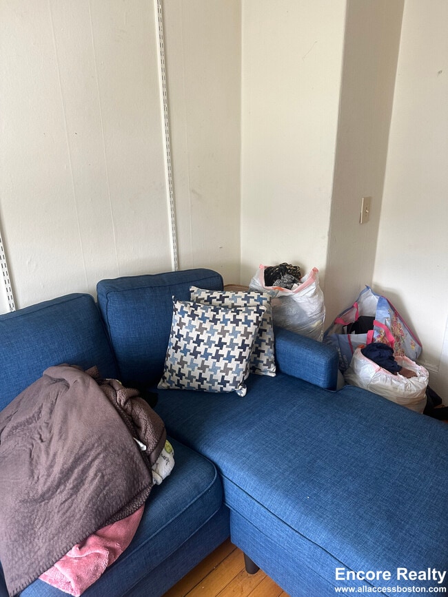 Building Photo - 80 Prentiss St