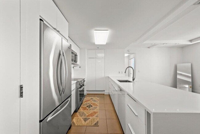 Building Photo - 88 Morgan St