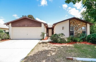 Building Photo - 7317 Bramblewood Dr