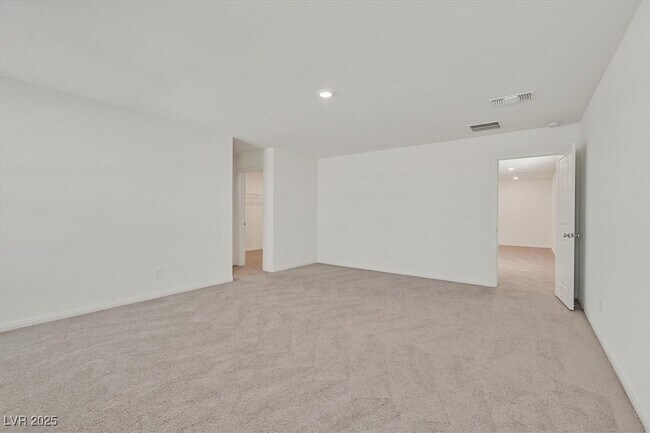 Building Photo - 7016 Bard Ave