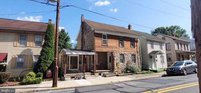 Building Photo - 42 E Wyomissing Ave