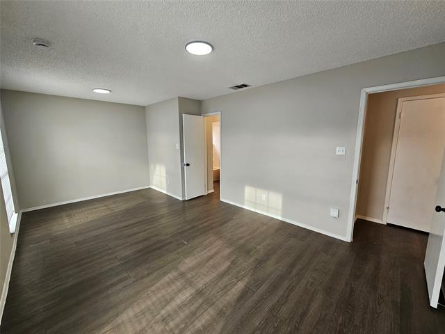 Building Photo - 824 Bailey Dr