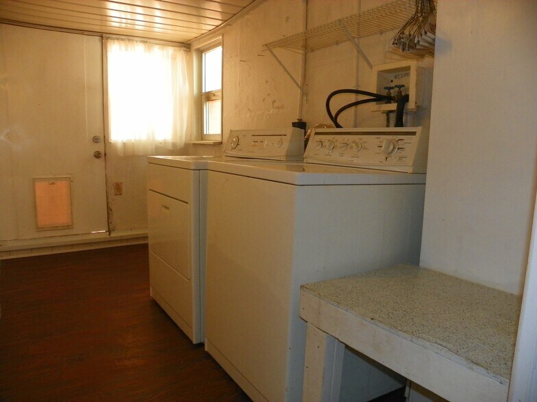 Building Photo - 5111 Kennebunk Ter