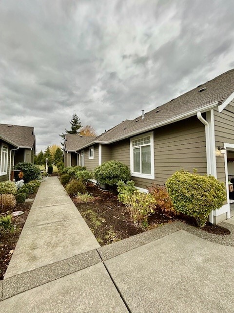 Building Photo - 180a W Maberry Dr