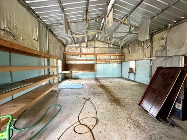 Building Photo - 1005 E Grace St