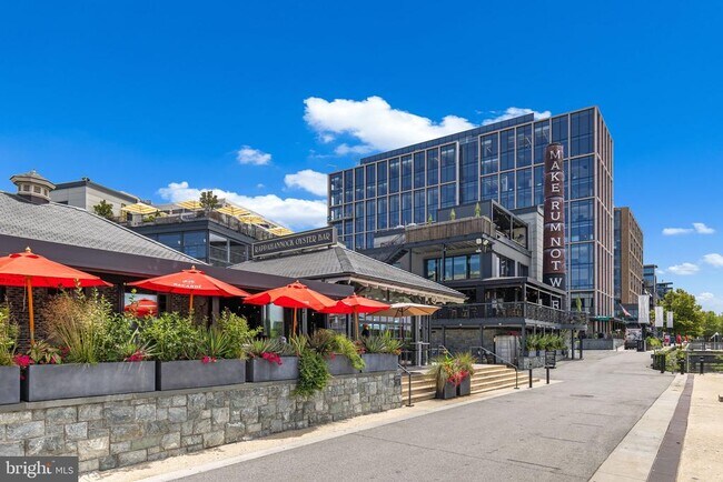 Building Photo - 1101 3rd St SW