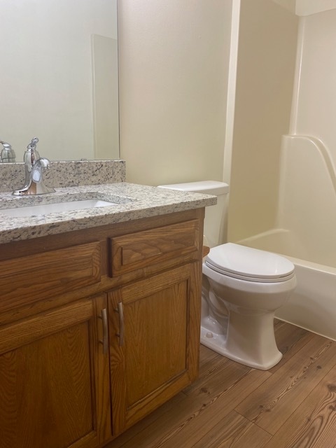 Guest Bath - 4050 S Ferguson Ave