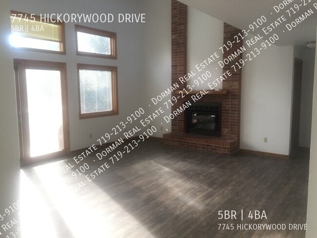 Building Photo - 7745 Hickorywood Dr
