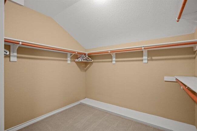 Building Photo - 6108 Cape Coral Dr